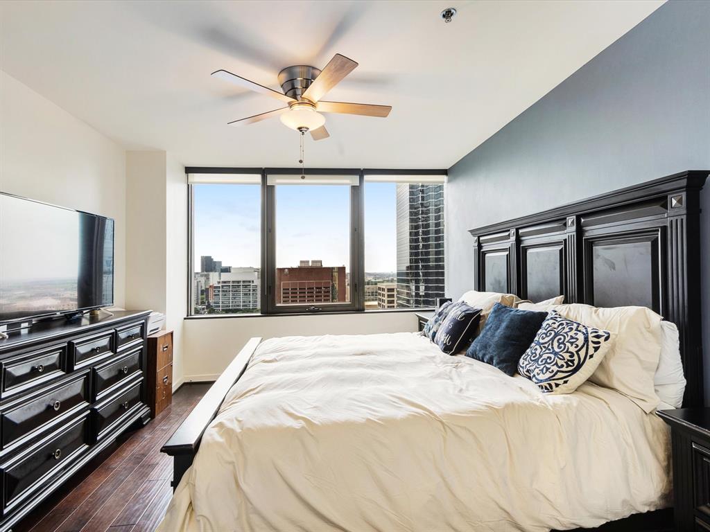 Metropolitan 1200 Main Street - Residential