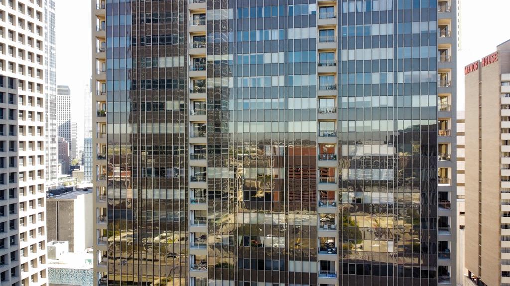 Metropolitan 1200 Main Street - Residential