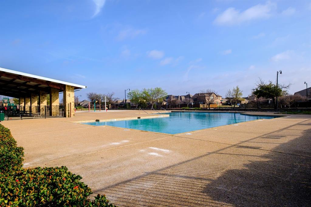 1131 Grimes Drive