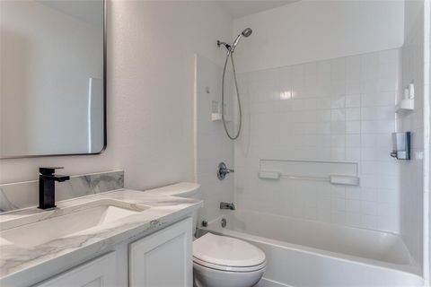 Tiny photo for 533 Lowery Oaks Trail, Fort Worth, TX 76120 (MLS # 21190651)