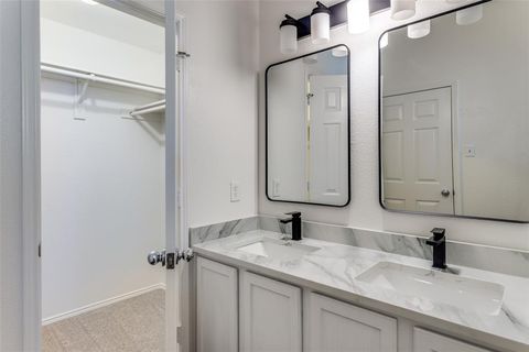 Tiny photo for 533 Lowery Oaks Trail, Fort Worth, TX 76120 (MLS # 21190651)