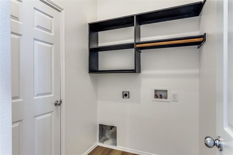 Tiny photo for 533 Lowery Oaks Trail, Fort Worth, TX 76120 (MLS # 21190651)