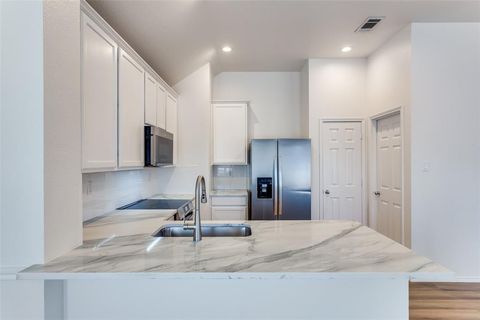 Tiny photo for 533 Lowery Oaks Trail, Fort Worth, TX 76120 (MLS # 21190651)