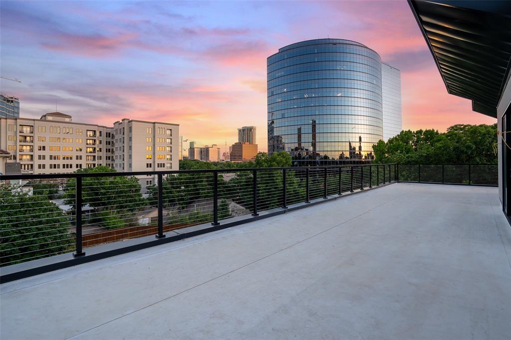 3601 Routh Street PH-4C
