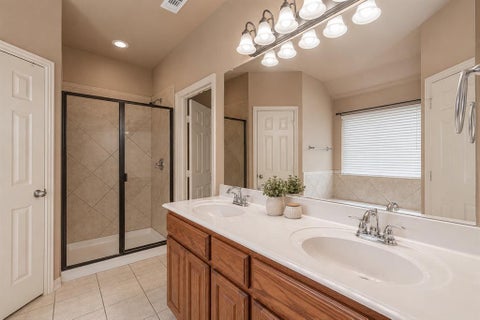 Tiny photo for 5234 County Road 4098, Kaufman, TX 75142 (MLS # 21341322)