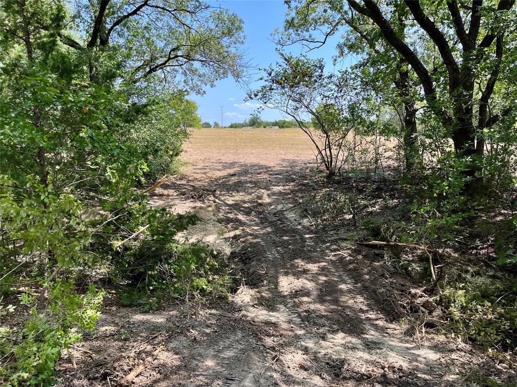 G T Sullenger Surv Abs #1181 - Land