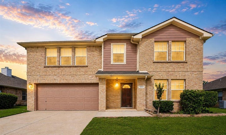 Photo 1 of 34 — 503 Angela Lane, Euless, TX 76039