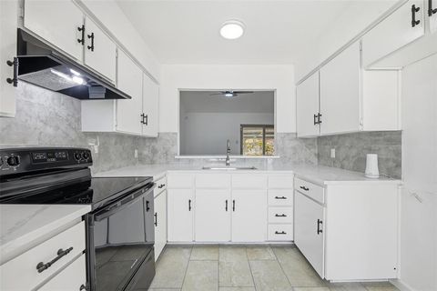 Photo of 7825 Emerald Hills Way, North Richland Hills, TX 76180 (MLS # 21178864)