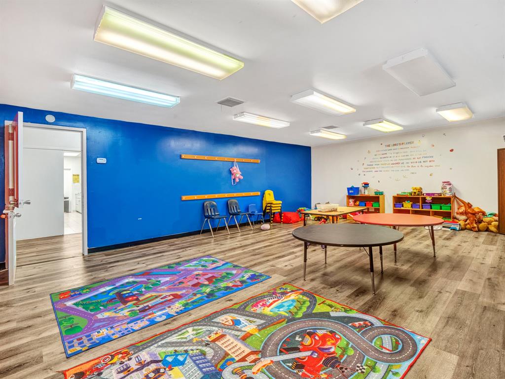 Pipeline Road Ch Of Christ Adn - Commercial Sale