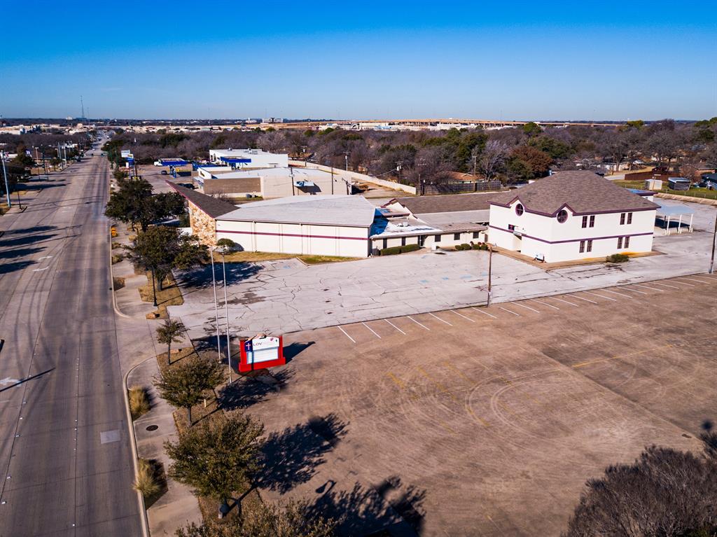 Pipeline Road Ch Of Christ Adn - Commercial Sale