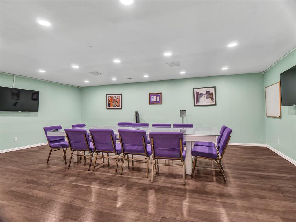 Pipeline Road Ch Of Christ Adn - Commercial Sale