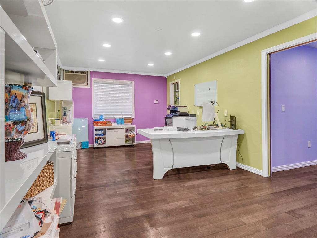 Pipeline Road Ch Of Christ Adn - Commercial Sale