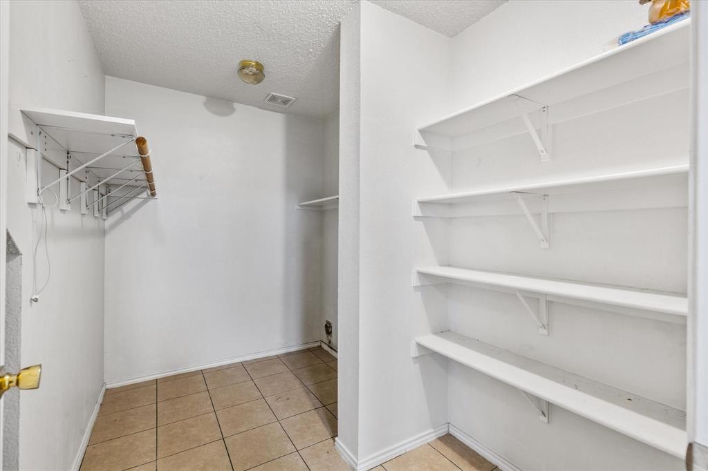 Burleson Meadows - Residential