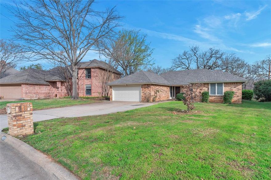 This picturesque property boasts an expansive lot enveloped by towering trees, offering serenity and seclusion in a bustling city. Situated on the banks of a tranquil creek, the residence is a haven for nature lovers and outdoor enthusiasts alike. 
Outside, the expansive backyard beckons with its sprawling greenery and majestic trees, providing the perfect setting for outdoor recreation and relaxation. 
Centrally located, this property offers convenient access to shopping, dining, and entertainment destinations, ensuring that every convenience is within reach. Whether you're exploring the vibrant city or simply enjoying the tranquility of your own private retreat, this charming residence offers the best of both worlds.