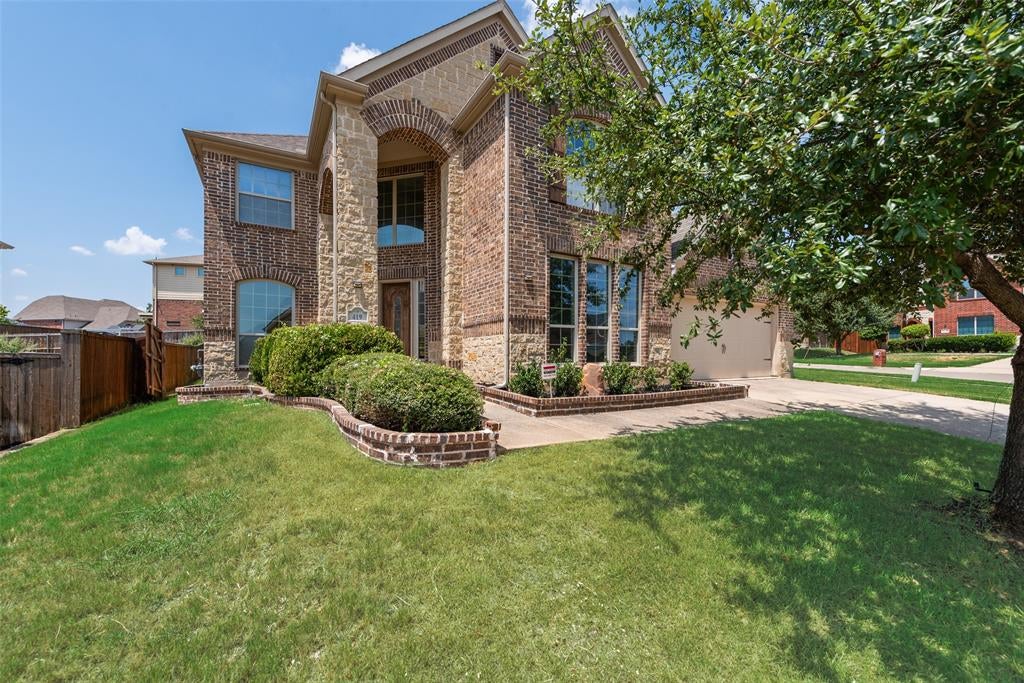 419 Aylesbury Drive