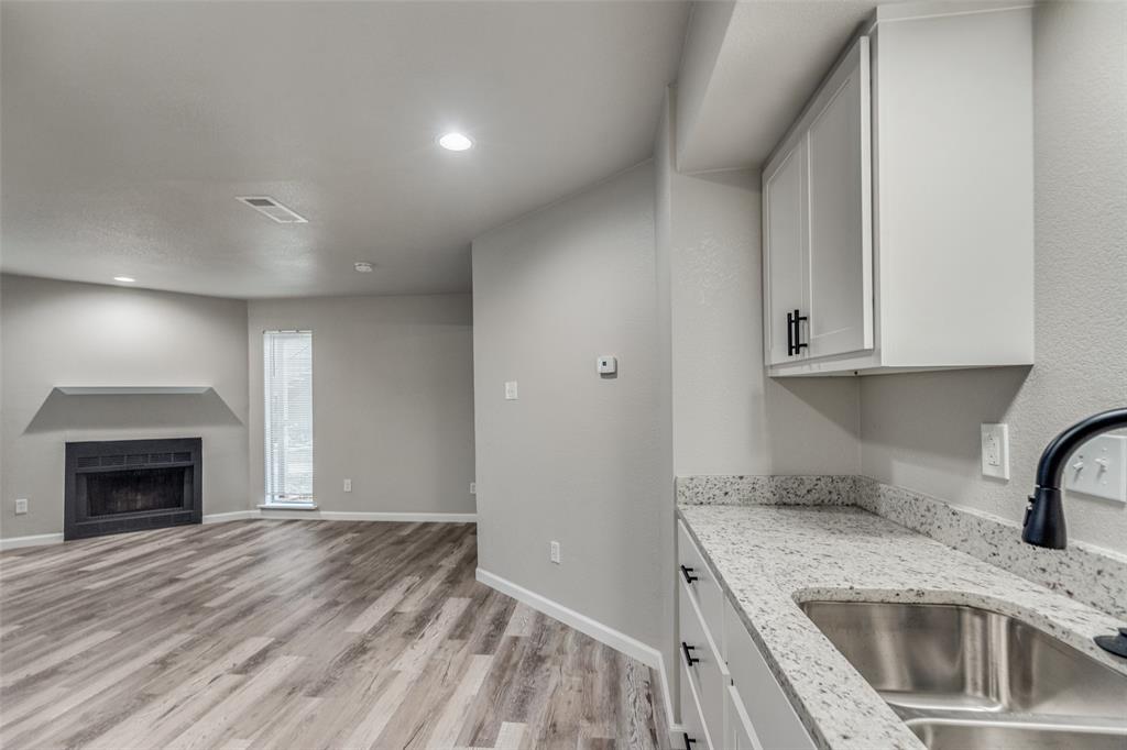 Richland Trace condos - Residential