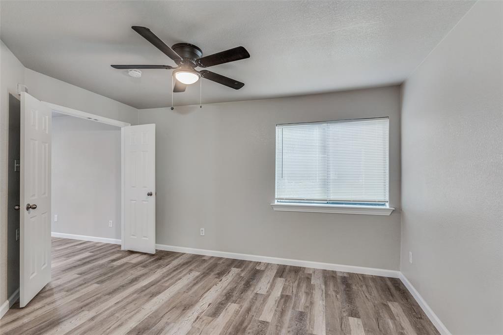 Richland Trace condos - Residential