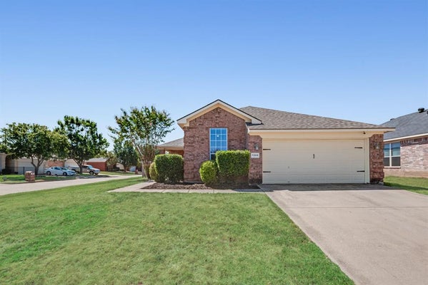 7266 WILD WING DR, FORT WORTH, TX 76120 - Image d7fceb5da52b5cd12fc1efdefa597ee3/3708801413