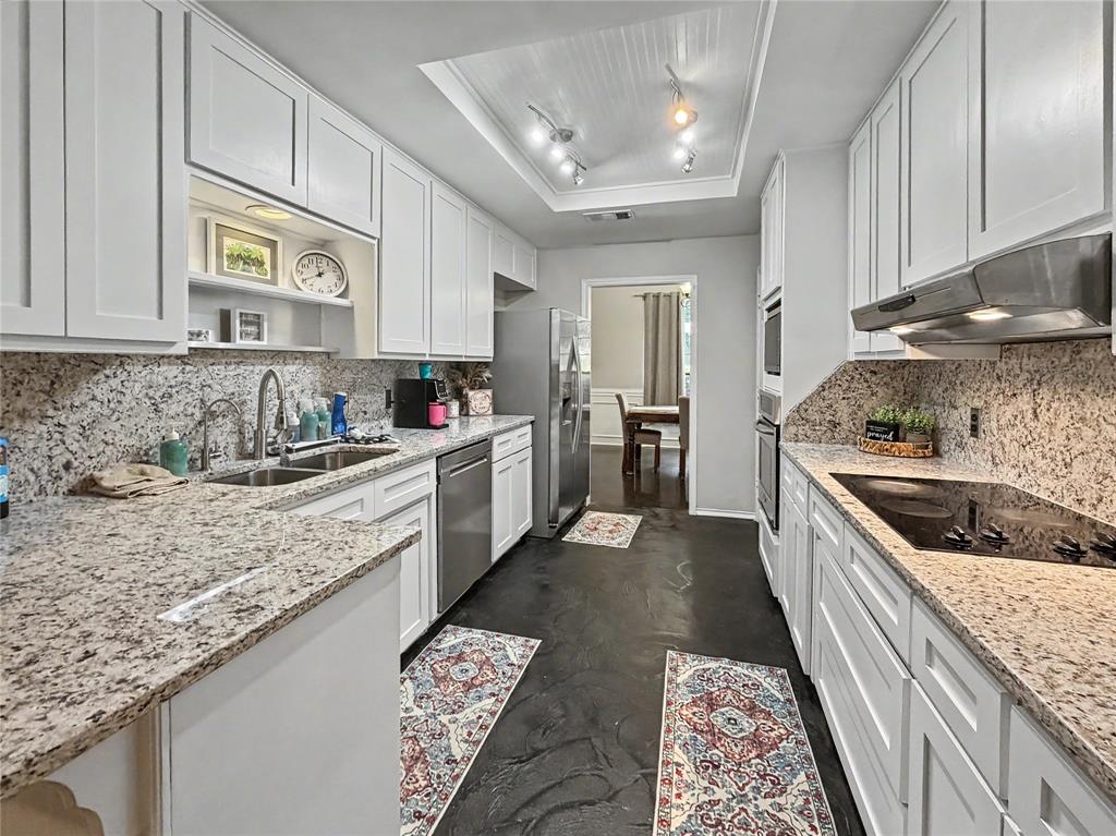 3658 Snow Creek Drive
