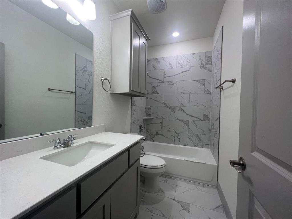 S12526 - Residential Lease