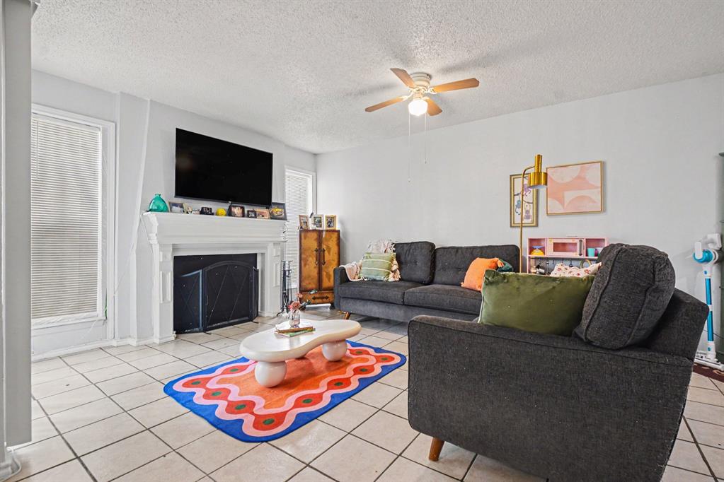Tealwood On-The-Creek Condo - Residential