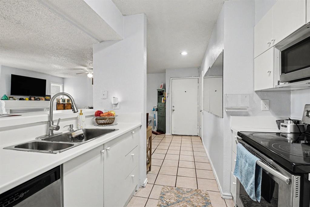 Tealwood On-The-Creek Condo - Residential