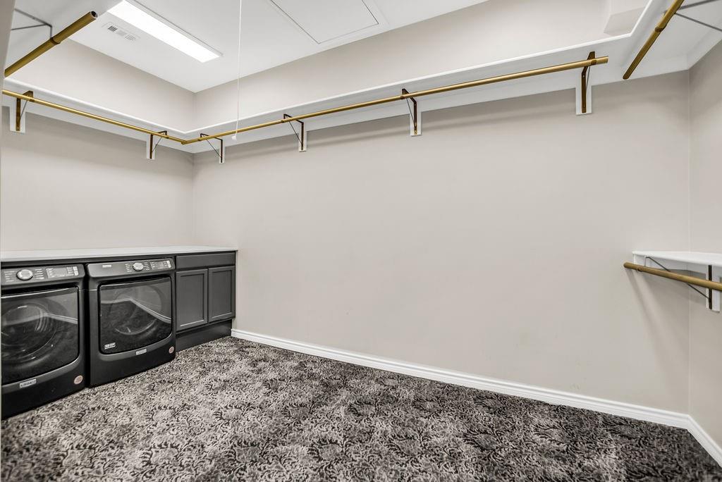 Highland Park West Twnhms Mccleary - Residential