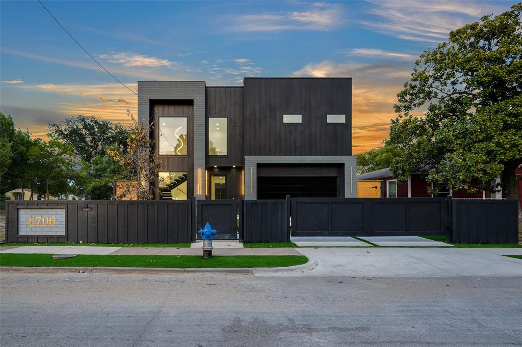 Lockheed Hills - Residential