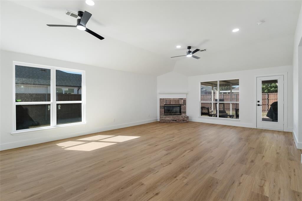 1302 Vail Lane