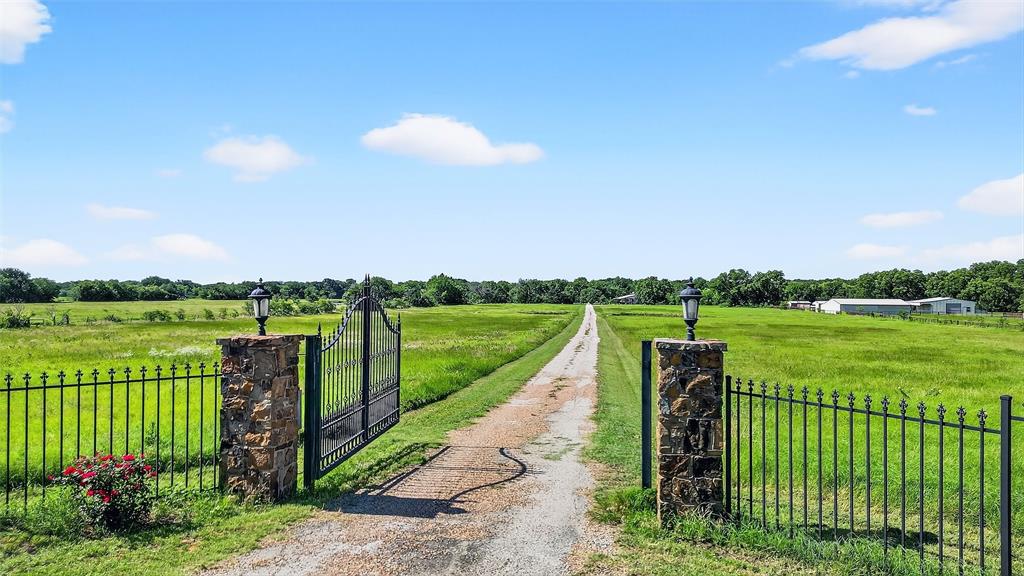 Dane Ranch - Residential