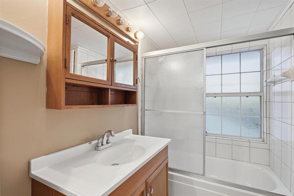 Oak Drive - Residential