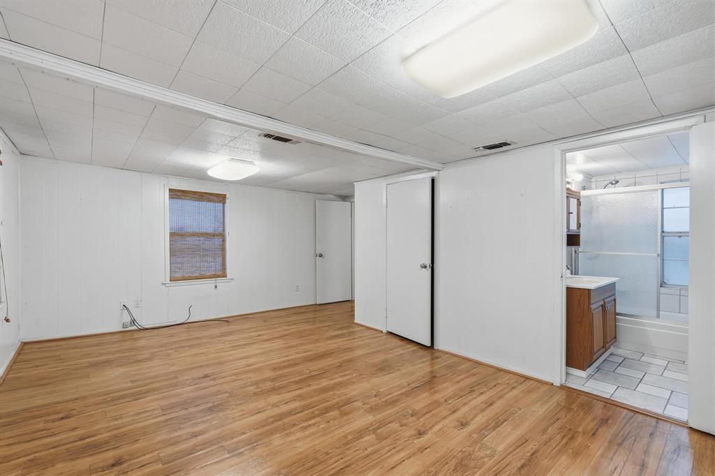 Oak Drive - Residential