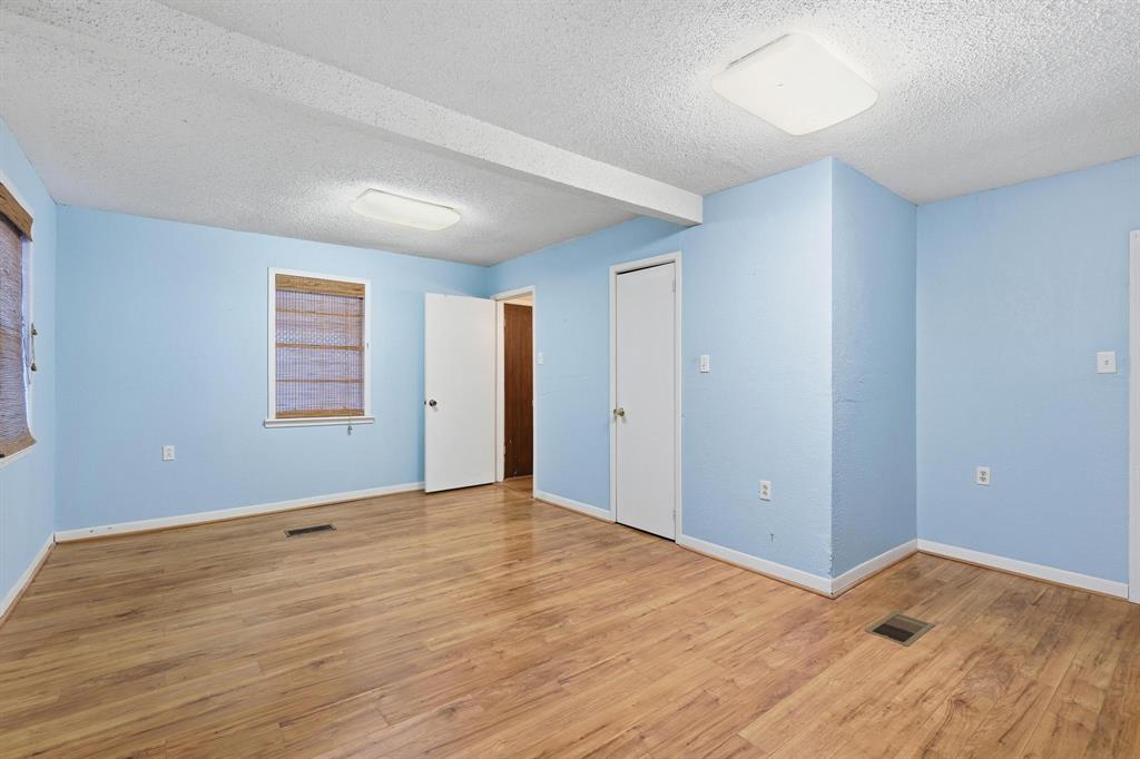 Oak Drive - Residential