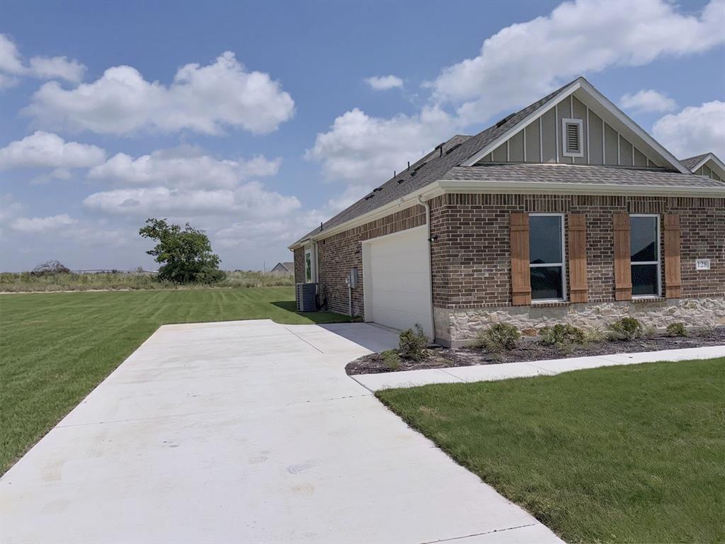 128 Fan Mill Trail