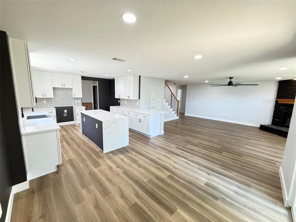 5644 Meadows Way