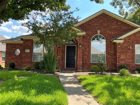 Property photo of 10317 ashmont drive, frisco, TX 75035