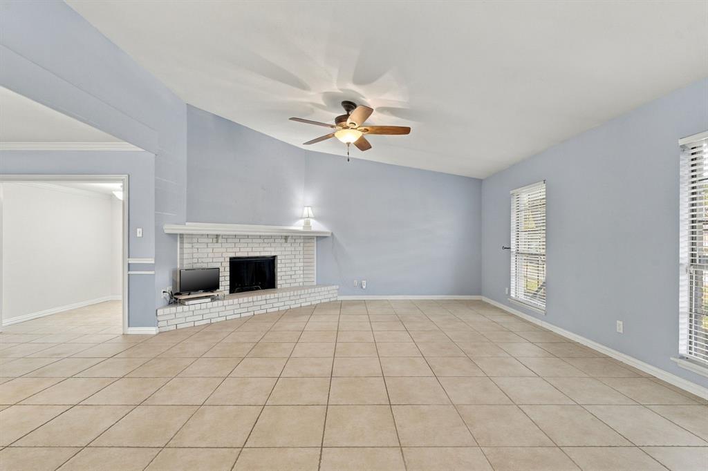 956 Lockhart Drive