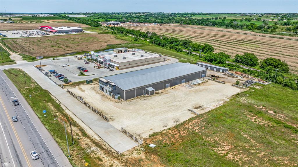 M R Williams Surv Abs #804 - Commercial Sale