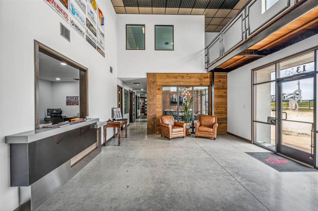 M R Williams Surv Abs #804 - Commercial Sale