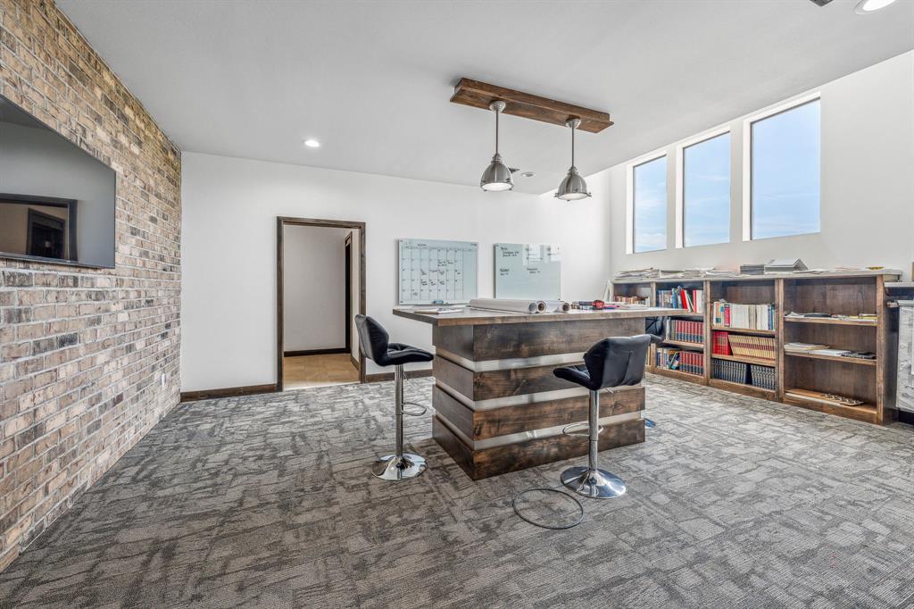 M R Williams Surv Abs #804 - Commercial Sale