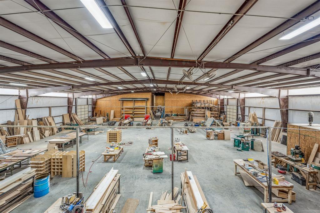 M R Williams Surv Abs #804 - Commercial Sale