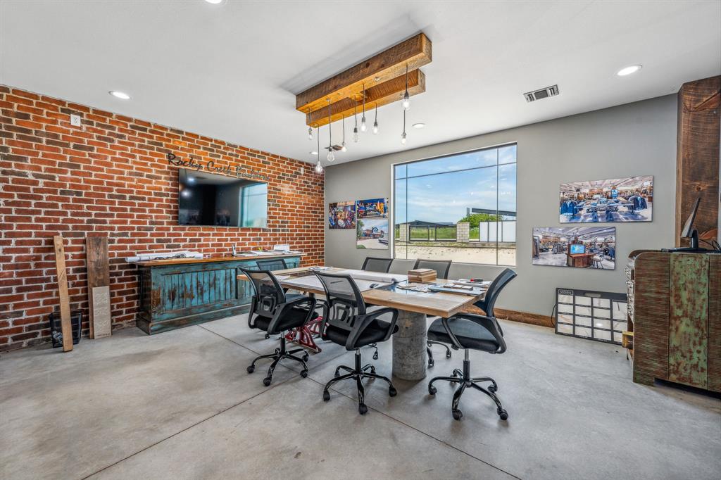 M R Williams Surv Abs #804 - Commercial Sale