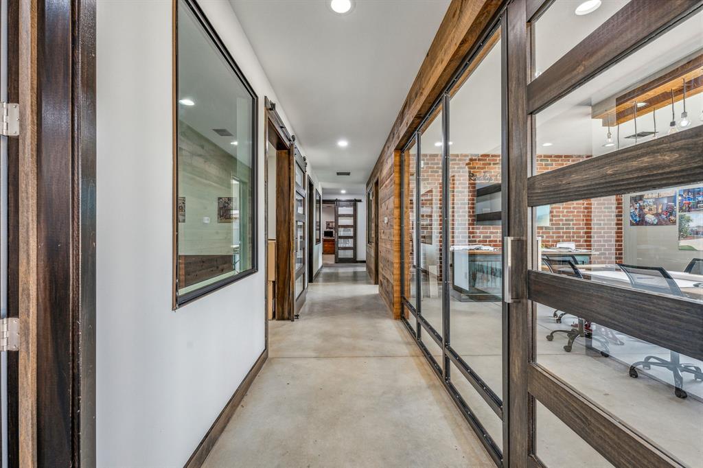 M R Williams Surv Abs #804 - Commercial Sale