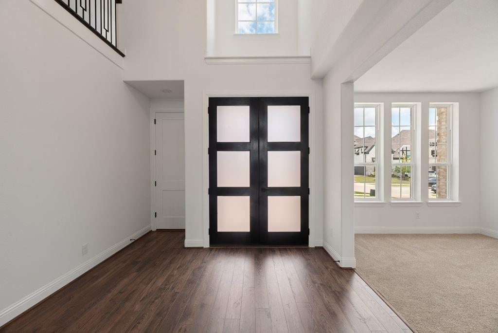 3112 Sawbuck Lane