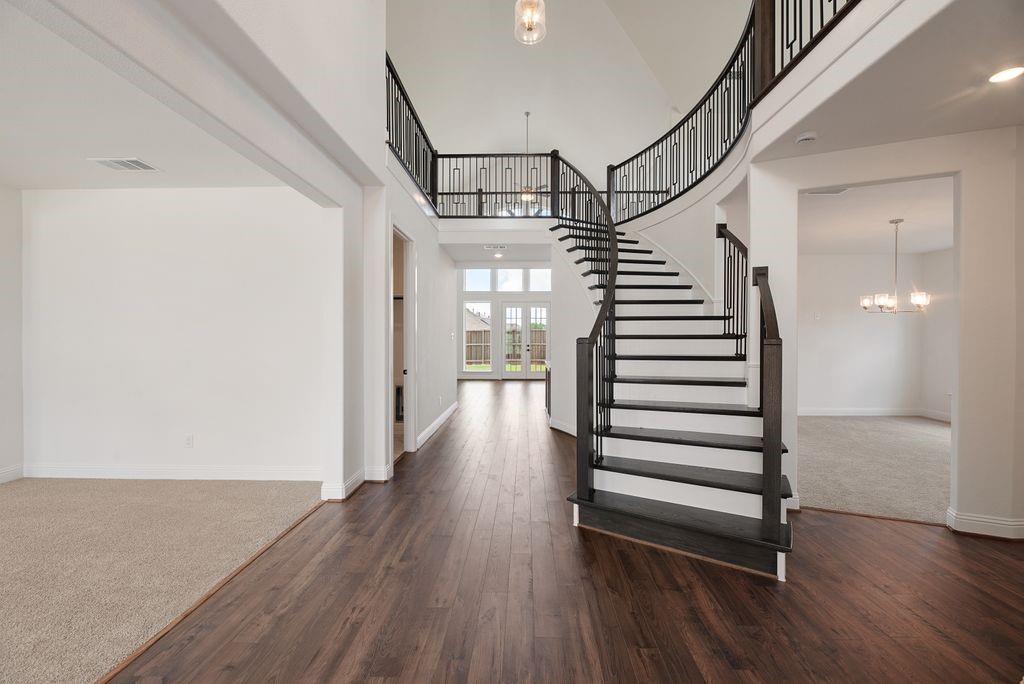 3112 Sawbuck Lane