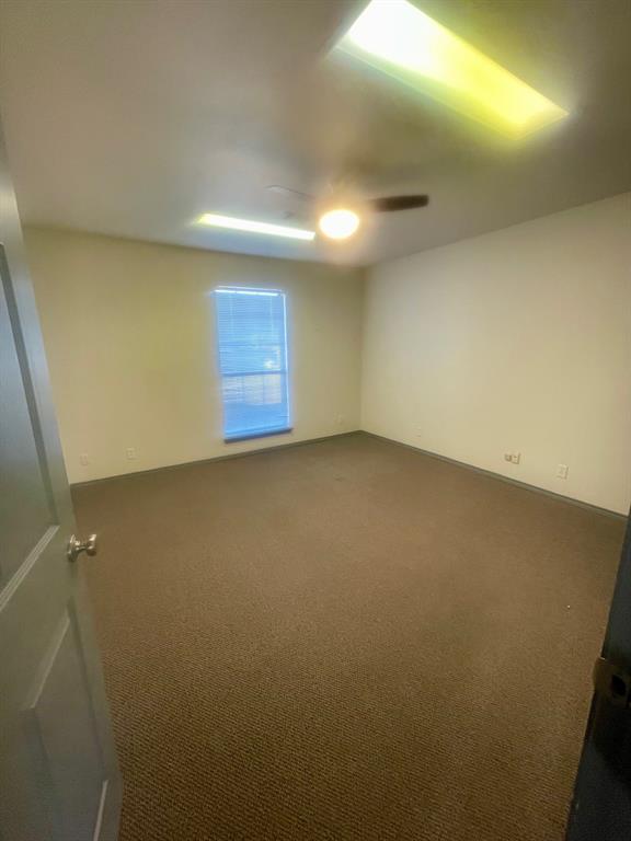 CARTWRIGHT ASBERRY A-G0251, ACRES 4.766 - Commercial Lease