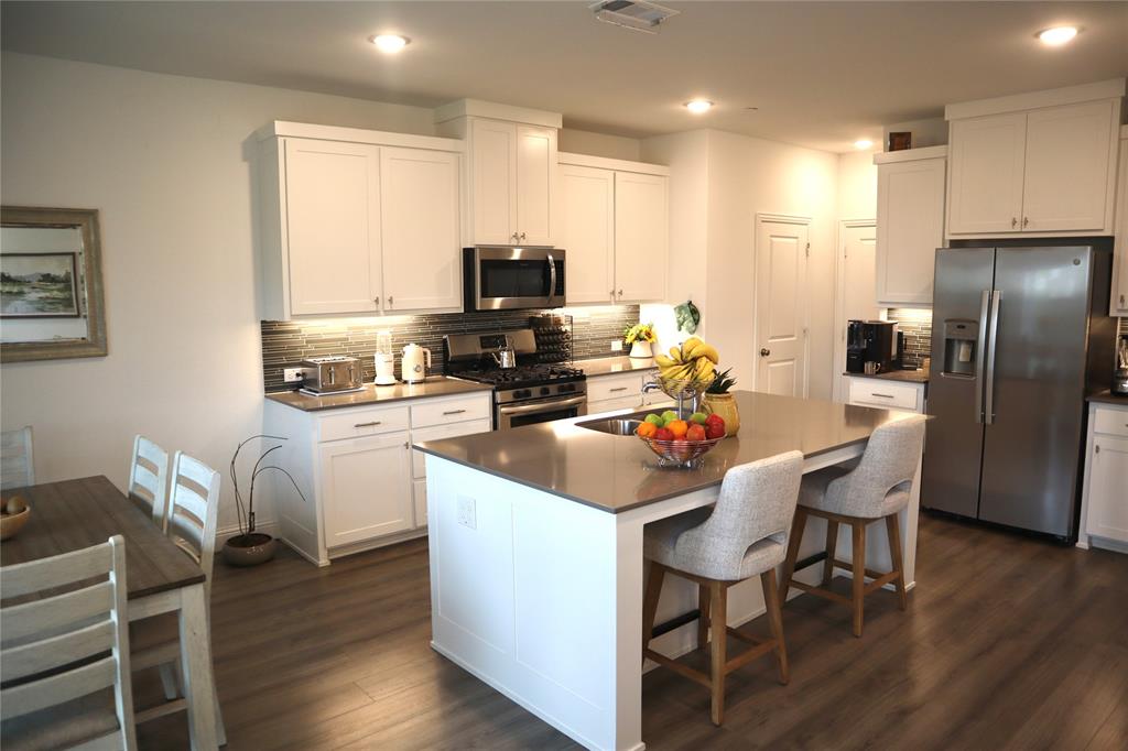 1316 Hill Country Place