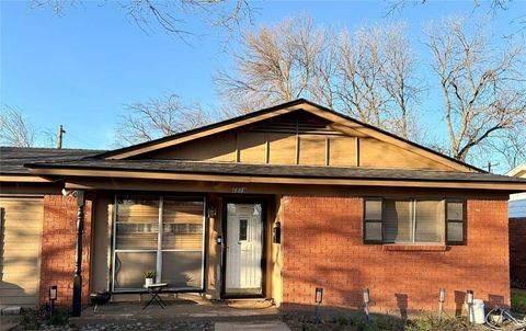 4809 Melinda Drive Forest Hill TX 76119