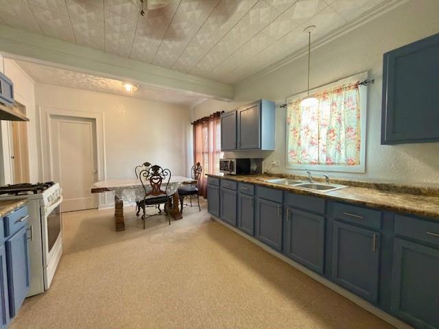 S9350 W H KING #1 - Residential