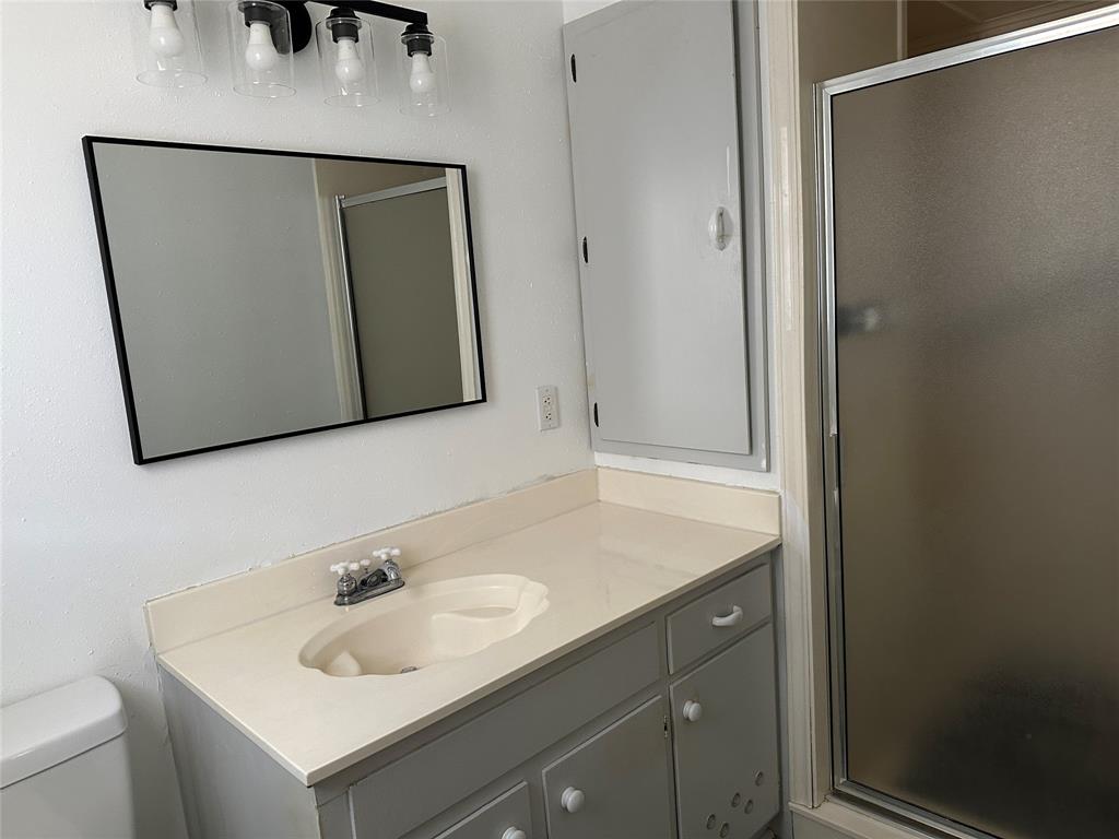 John M Loving Surv Abs #525 - Residential